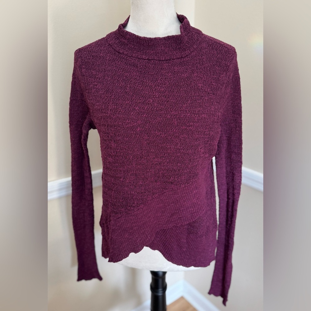 Free People Textured Knit Mock Neck Sweater 💜 Plum Purple Asymmetric Hem—size S